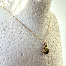 Load image into Gallery viewer, Hammered gold coin