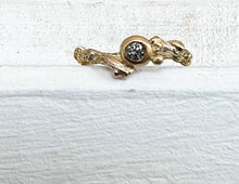 Load image into Gallery viewer, Salt and pepper diamond mulberry twig ring