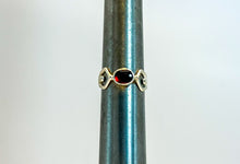 Load image into Gallery viewer, Inner Peace garnet ring
