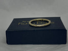 Load image into Gallery viewer, Classic hammered solid gold ring