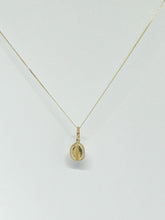 Load image into Gallery viewer, Gold Coffee Bean necklace.