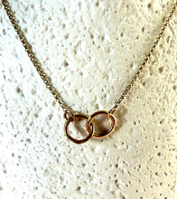 Load image into Gallery viewer, Double link necklace
