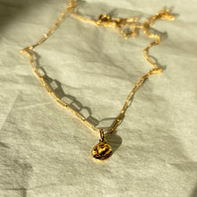 Load image into Gallery viewer, Heart coin pendant on paperclip chain
